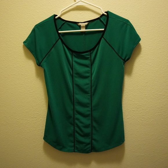 Banana Republic Tops - Banana Republic Emerald Green Blouse